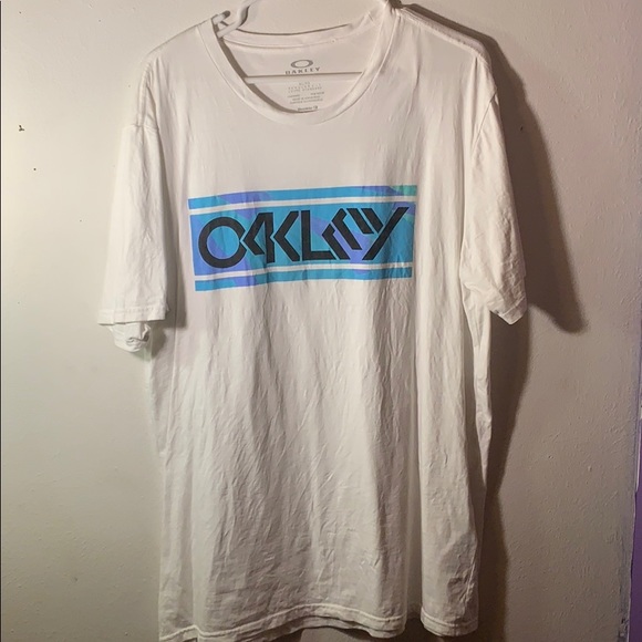 Oakley Other - Oakley Short sleeve T-Shirt Oakley Other - Oakley Short sleeve T-Shirt